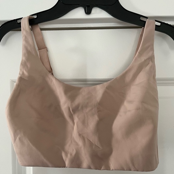 Lululemon in alignment bra. Size 8. Color: clay. Like new - Picture 3 of 6